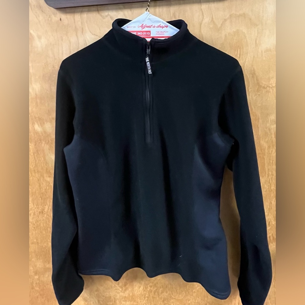 womens north face 1/4 zip fleece pullover Size Med